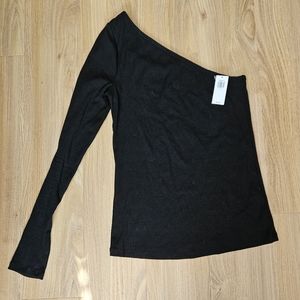 Black ribbed one shoulder top